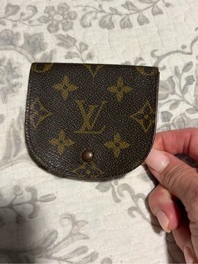 Louis Vuitton Monogram Coin Case - Brown/Gold Accents